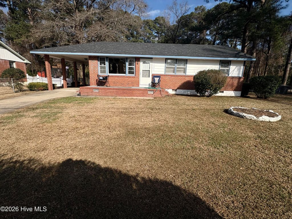 Photo of 131 Cole Drive, Jacksonville, NC 28540 (MLS # 100553581)