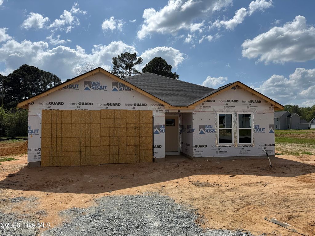 Photo of 124 Baxley Drive, Dunn, NC 28334 (MLS # 100565636)