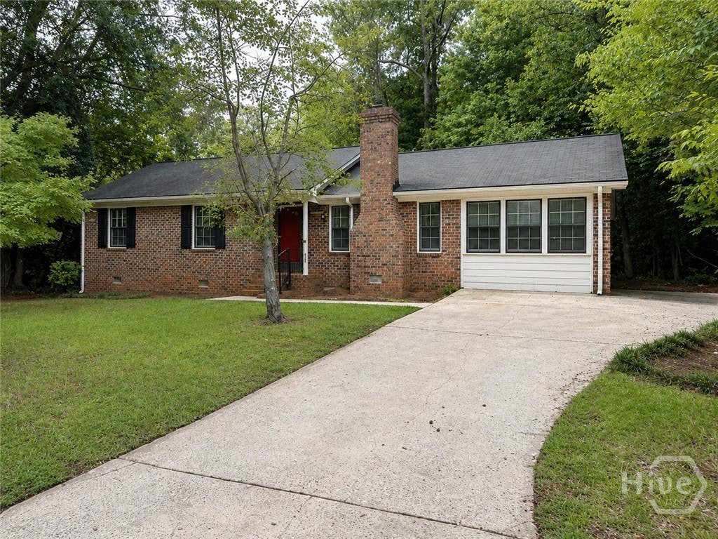 Photo of 175 Woodberry Court, Athens, GA 30605 (MLS # CL361427)