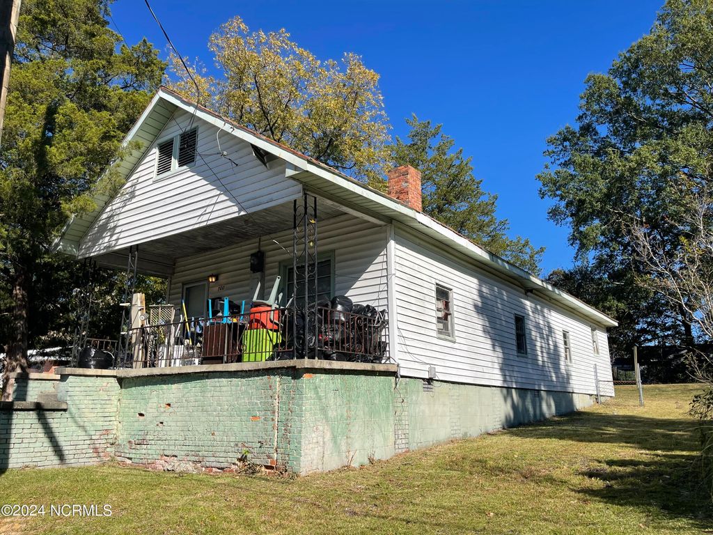 Photo of 700 Isler Street, Goldsboro, NC 27530 (MLS # 100574326)