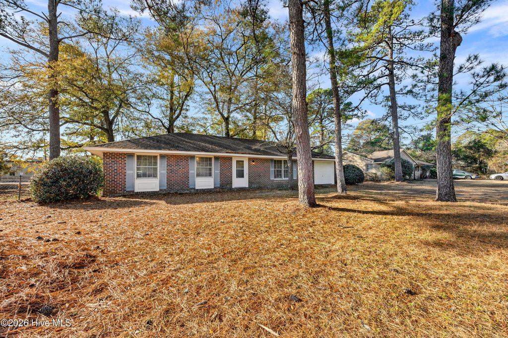 Photo of 4014 Lake Avenue, Wilmington, NC 28403 (MLS # 100547250)