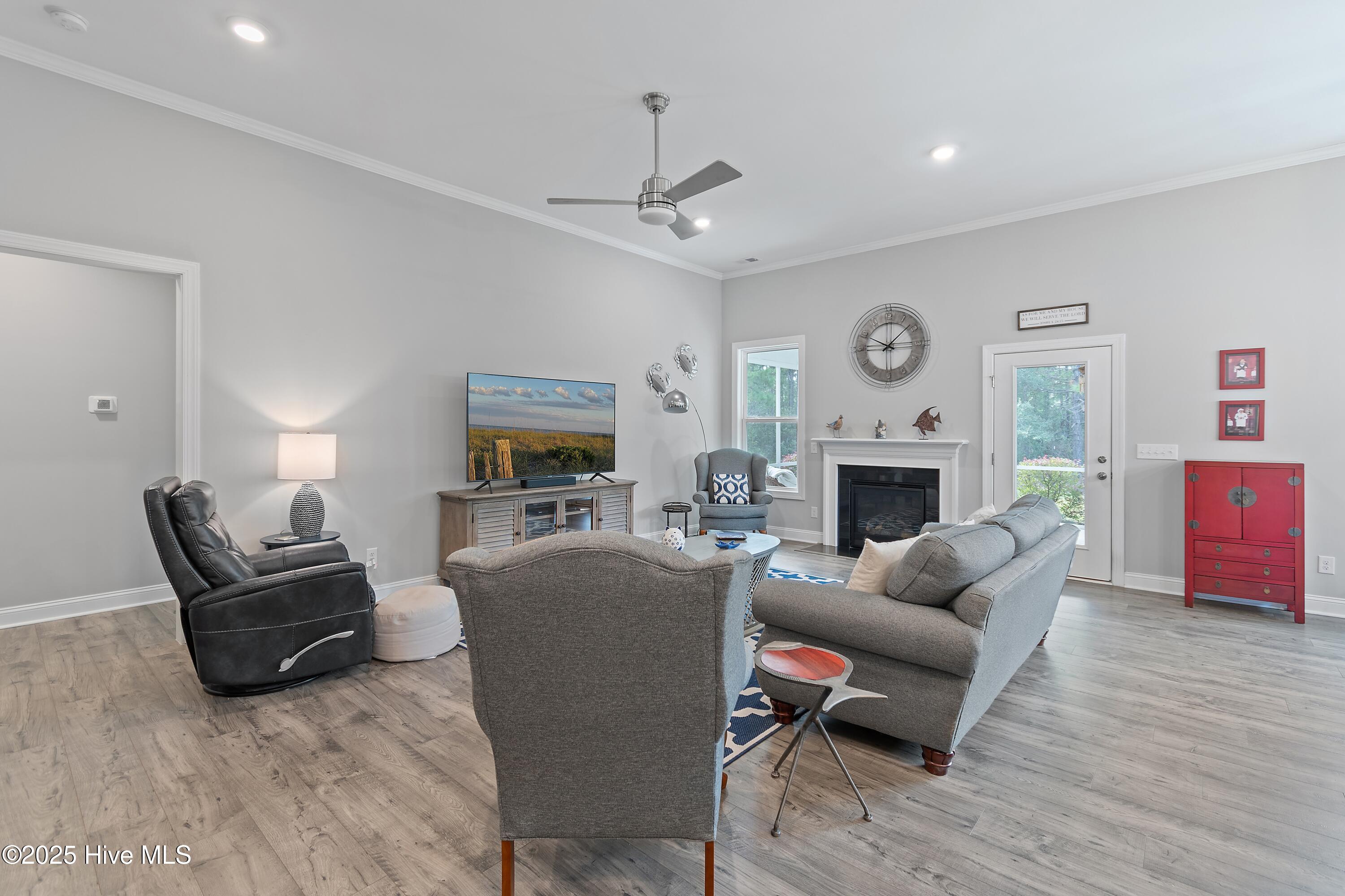 3054 Beachcomber Drive