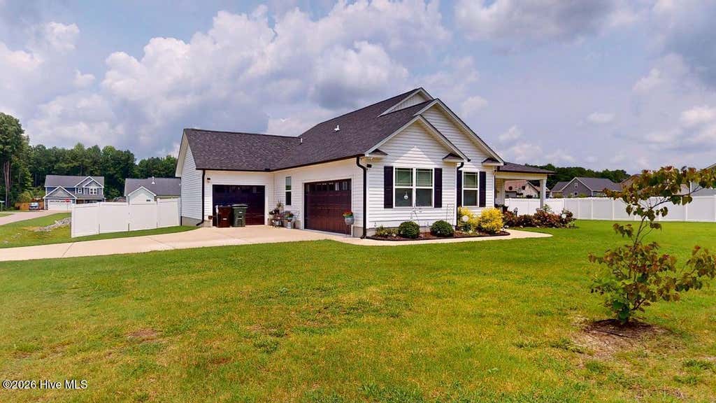 Photo of 41 River Banks Drive, Kenly, NC 27542 (MLS # 100594630)