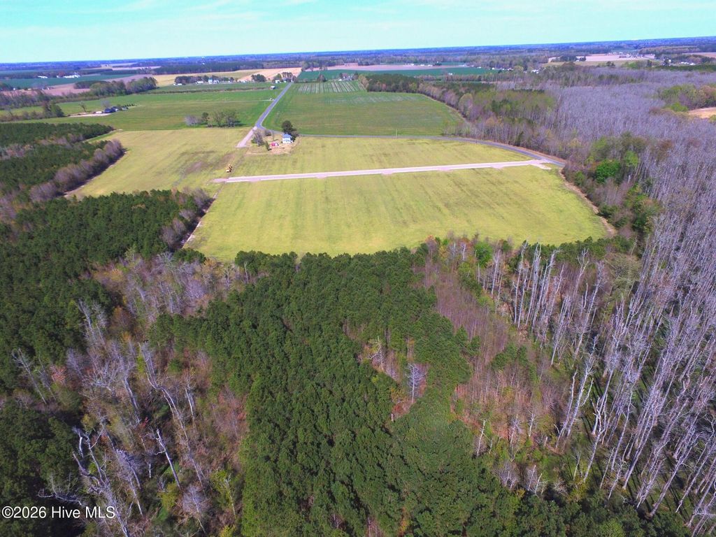 Photo of 8 Camp Perry Road, Hertford, NC 27944 (MLS # 100564552)
