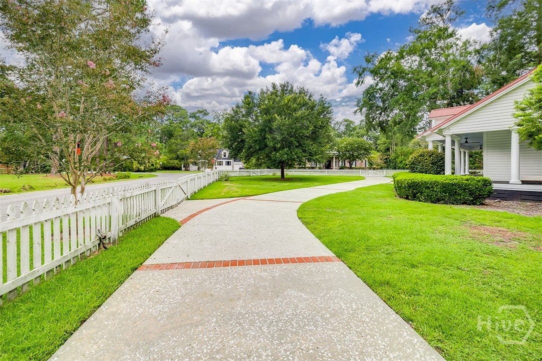 38 Noble Glen Drive