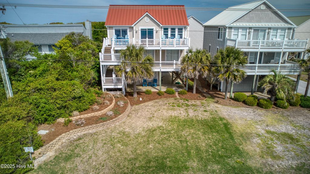 Photo of 103 Katelyn Drive, Surf City, NC 28445 (MLS # 100502638)