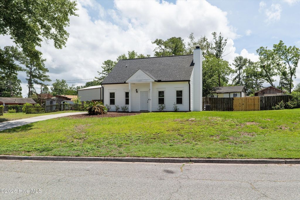 Photo of 395 Park Way Drive, Martinez, GA 30907 (MLS # 100583320)