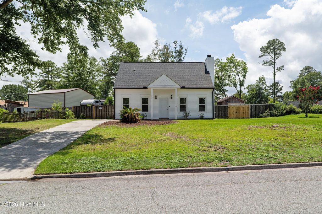 Photo of 395 Park Way Drive, Martinez, GA 30907 (MLS # 100583320)
