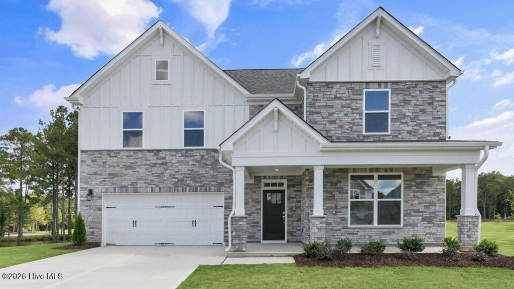 Photo of 1017 Martin Farms Boulevard, Aberdeen, NC 28315 (MLS # 100573430)