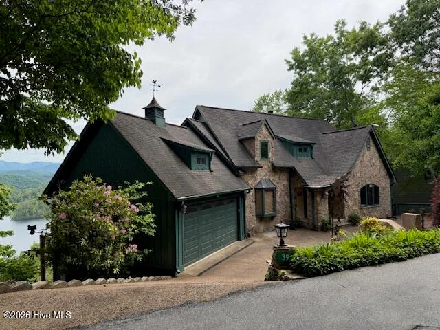 39 Cheoah Trail, Lake Santeetlah, NC, 28771