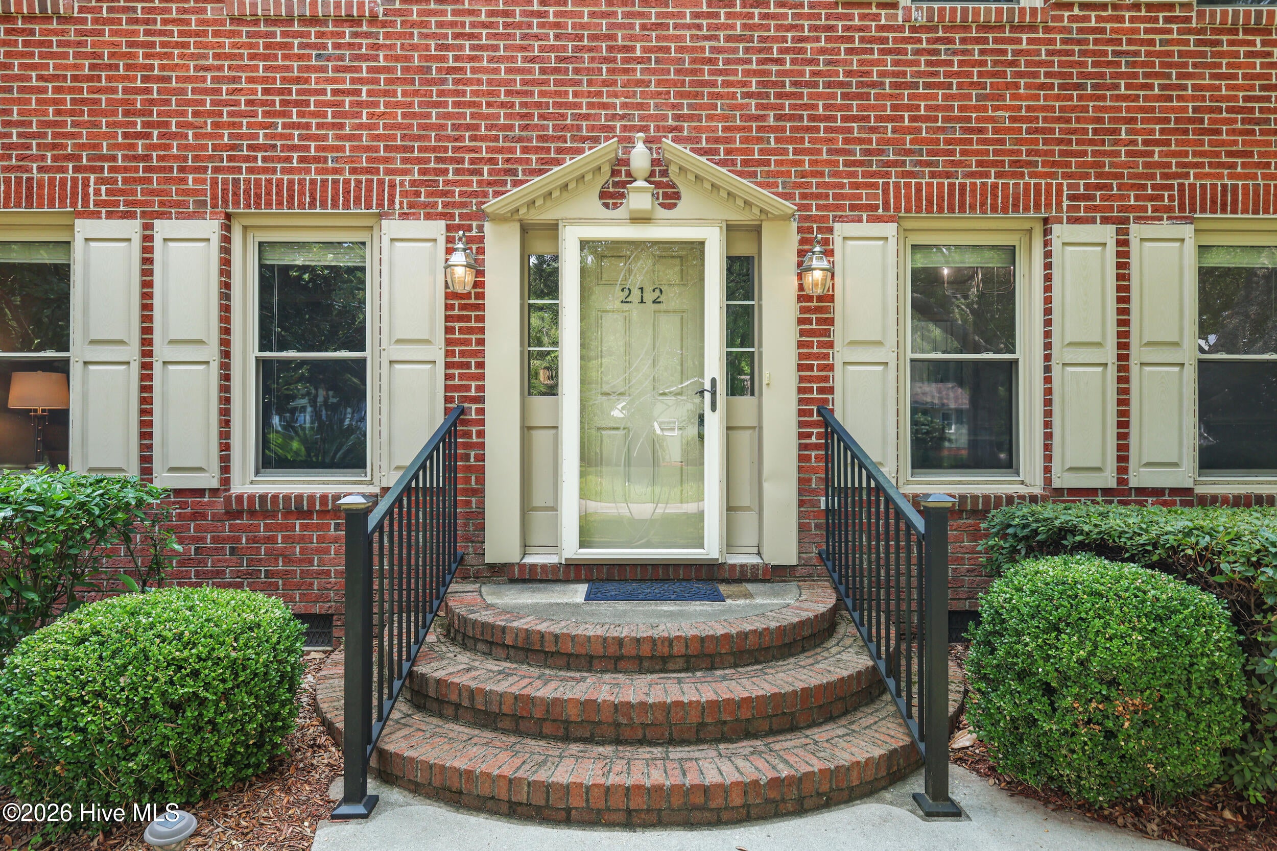 212 Dorchester Place