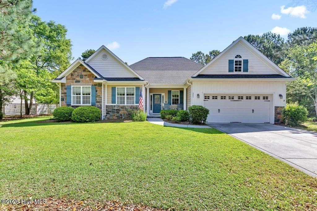 Photo of 223 Royal Tern Drive, Sneads Ferry, NC 28460 (MLS # 100571619)