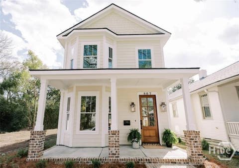 Photo of 807 E 33rd, Savannah, GA 31401 (MLS # SA360805)