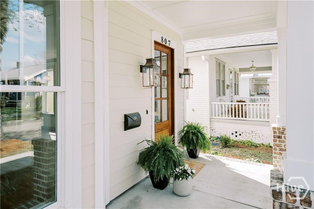 Photo of 807 E 33rd, Savannah, GA 31401 (MLS # SA360805)