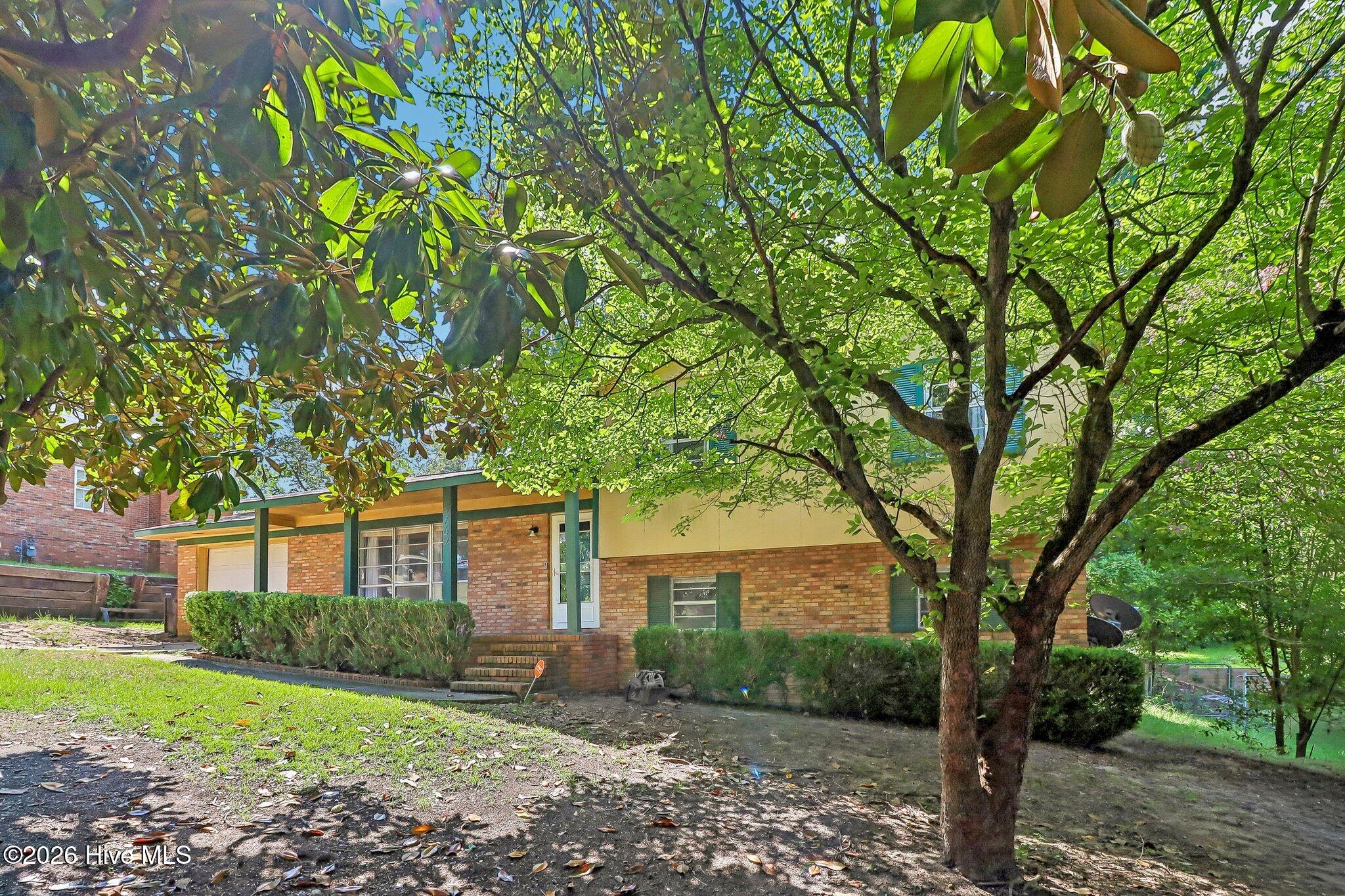 3762 Fairington Drive