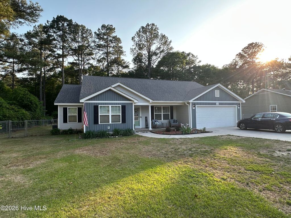 Photo of 11120 Southgates Drive, Laurinburg, NC 28352 (MLS # 100569087)