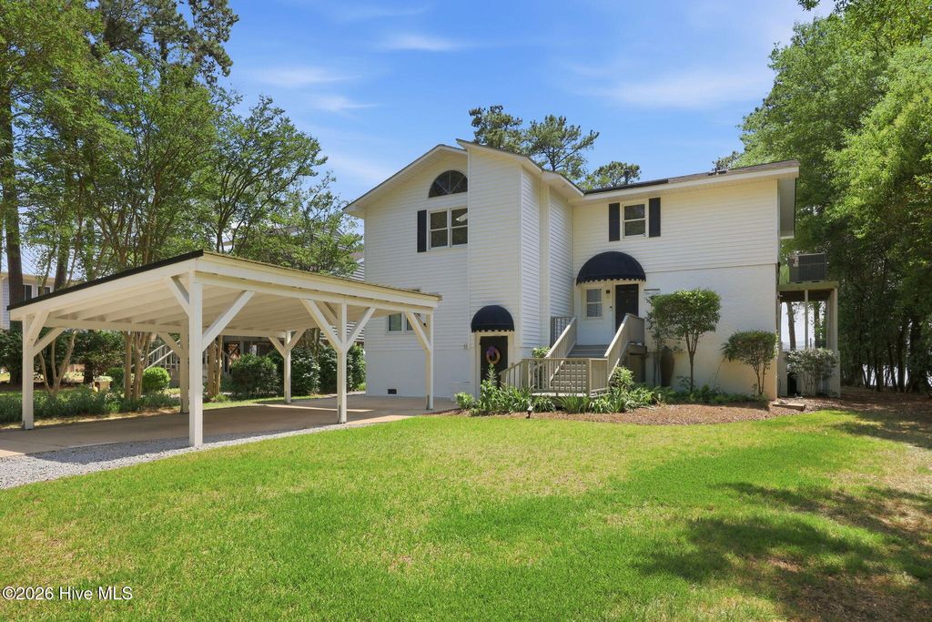 Photo of 308 Sunnyside Drive, Washington, NC 27889 (MLS # 100576712)