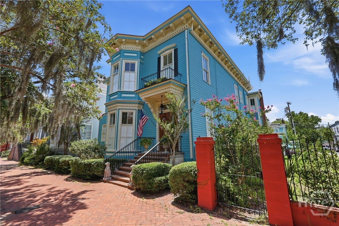 207 E Gwinnett Street