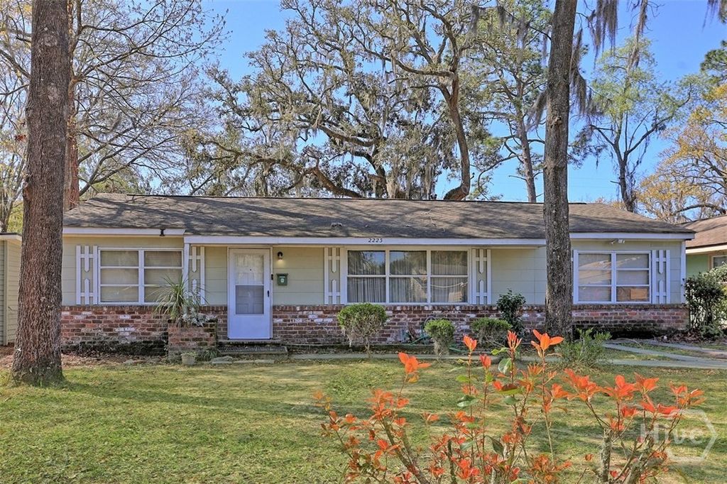 Photo of 2223 N Fernwood Court, Savannah, GA 31404 (MLS # SA350231)