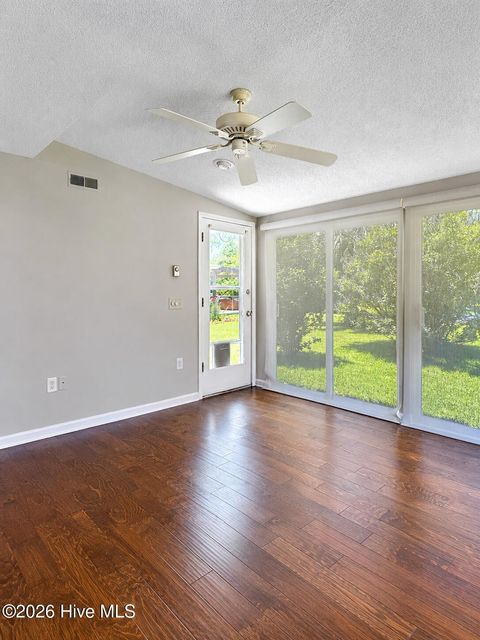 Tiny photo for 3060 Weatherby Court, Wilmington, NC 28405 (MLS # 100579417)