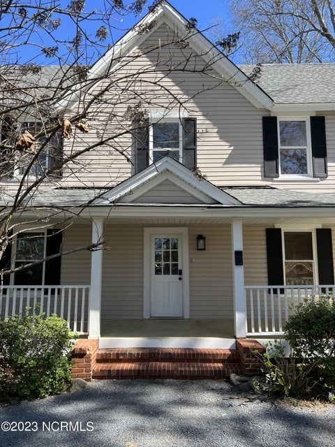 Multifamily For Rent - 145 E Vermont Avenue #B<br/> Southern Pines, NC 28387