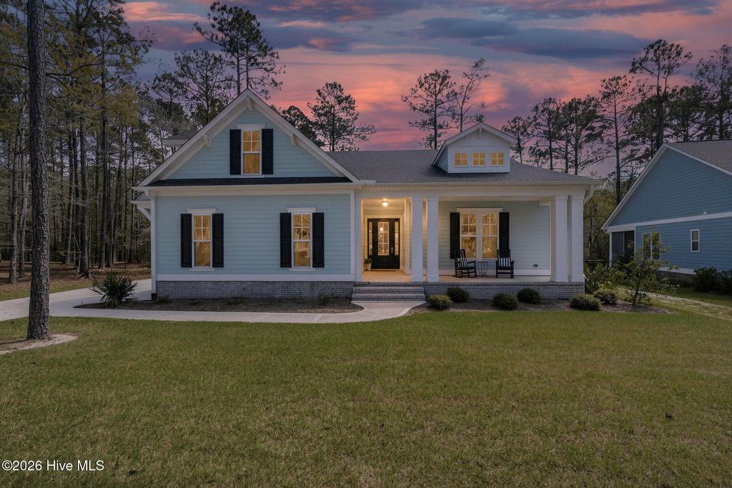 Photo of 633 Ashbury Drive SE, Bolivia, NC 28422 (MLS # 100564627)