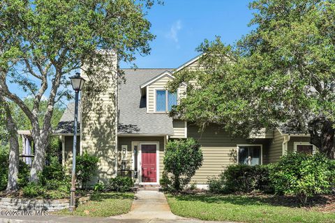 Photo of 311 Champion Court SE, Southport, NC 28461 (MLS # 100576336)