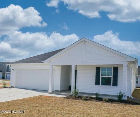 Photo of 4853 Abbington Oaks Way SE, Southport, NC 28461 (MLS # 100494824)