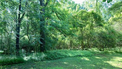 Vacant Land For Sale - S Tanglewood Drive<br/> Royston, GA 30662
