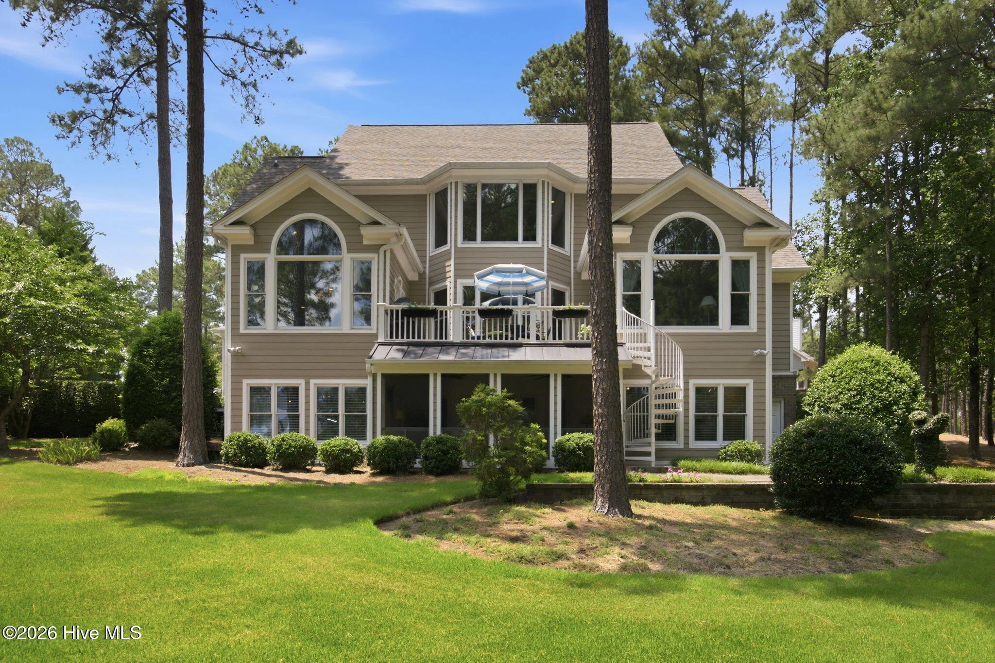 83 Abbottsford Drive