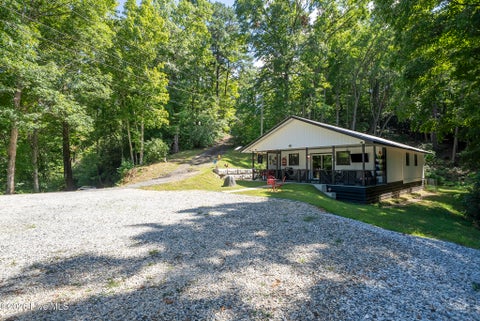 Photo of 134 Paradise Road, Robbinsville, NC 28771 (MLS # 100603977)