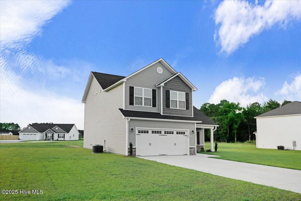 Photo of 201 Talton Farm Drive, Pikeville, NC 27863 (MLS # 100556181)