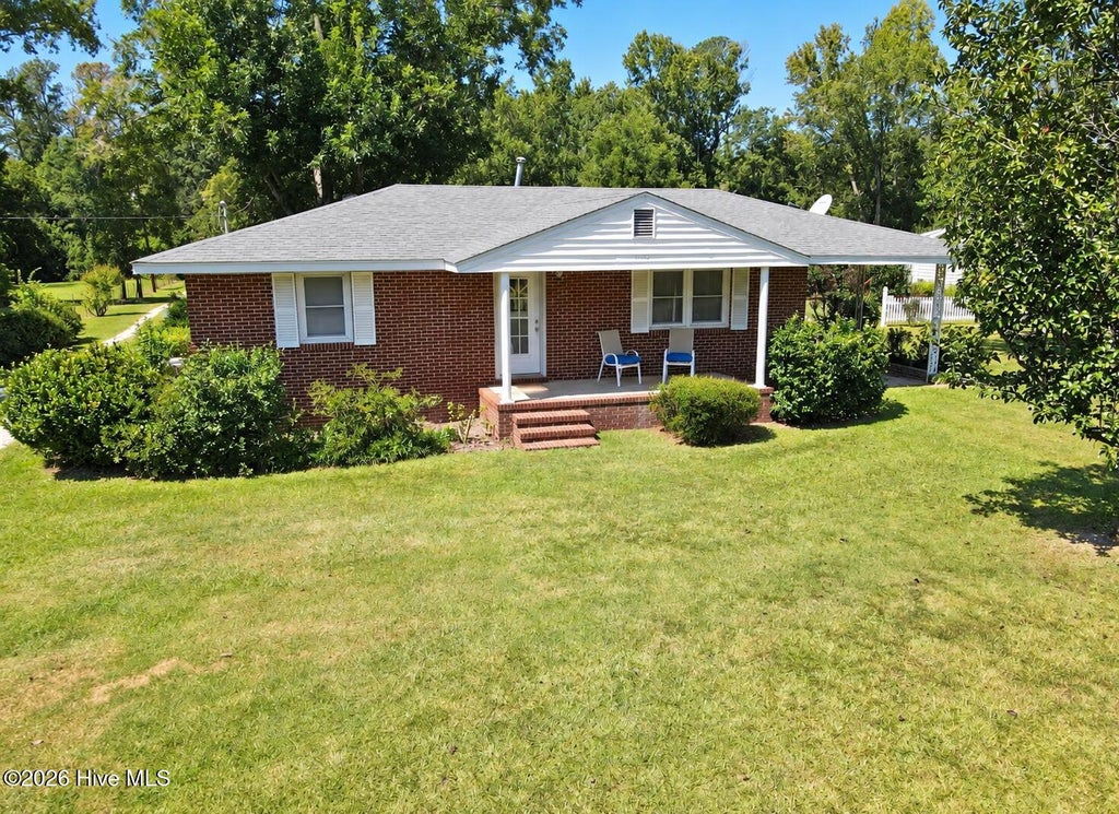 Photo of 173 S Main Street, Dearing, GA 30808 (MLS # 100604339)