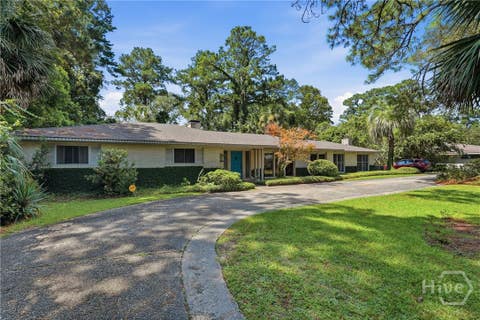 Photo of 207 Devonshire Road, Savannah, GA 31410 (MLS # SA362635)