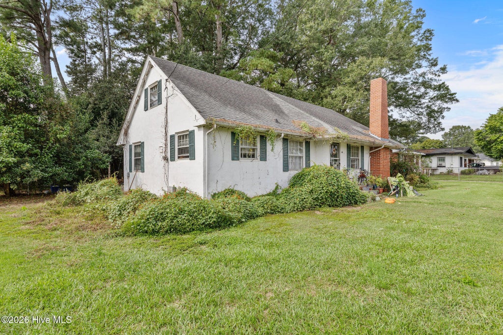 Photo of 410 E 2nd Street, Princeton, NC 27569 (MLS # 100611667)