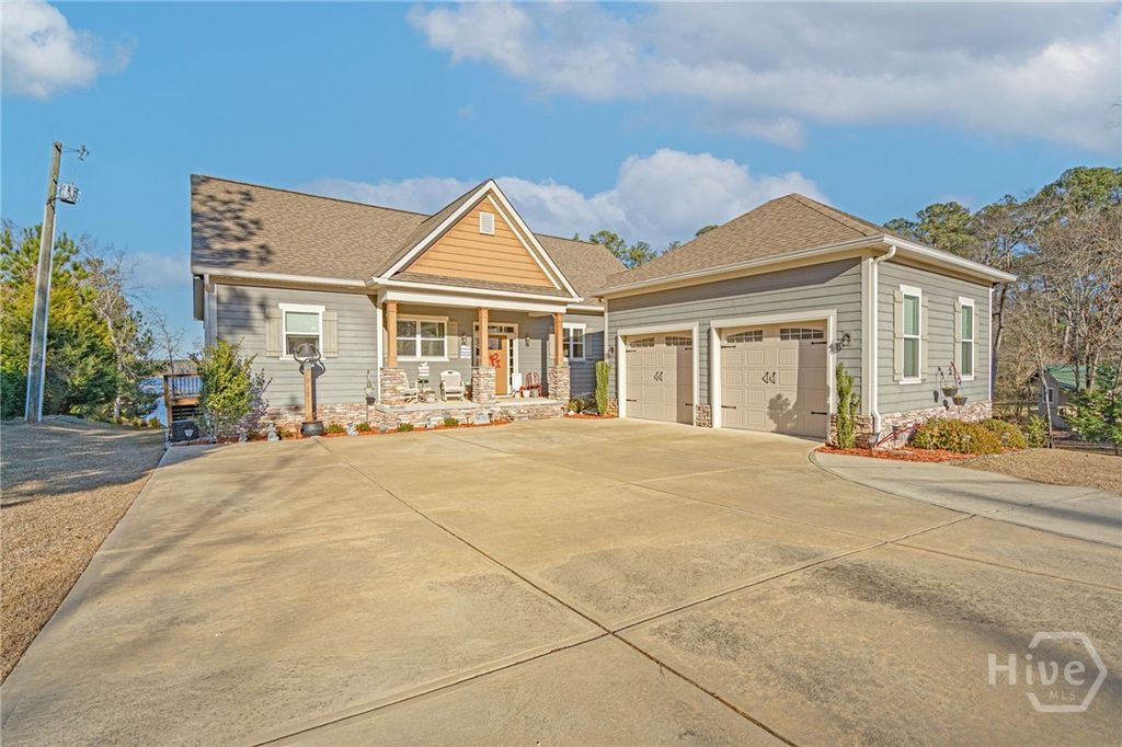 Photo of 1012 Choctaw Drive, Lincolnton, GA 30817 (MLS # SA347309)