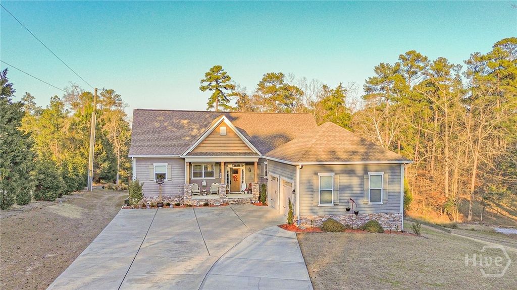 Photo of 1012 Choctaw Drive, Lincolnton, GA 30817 (MLS # SA347309)