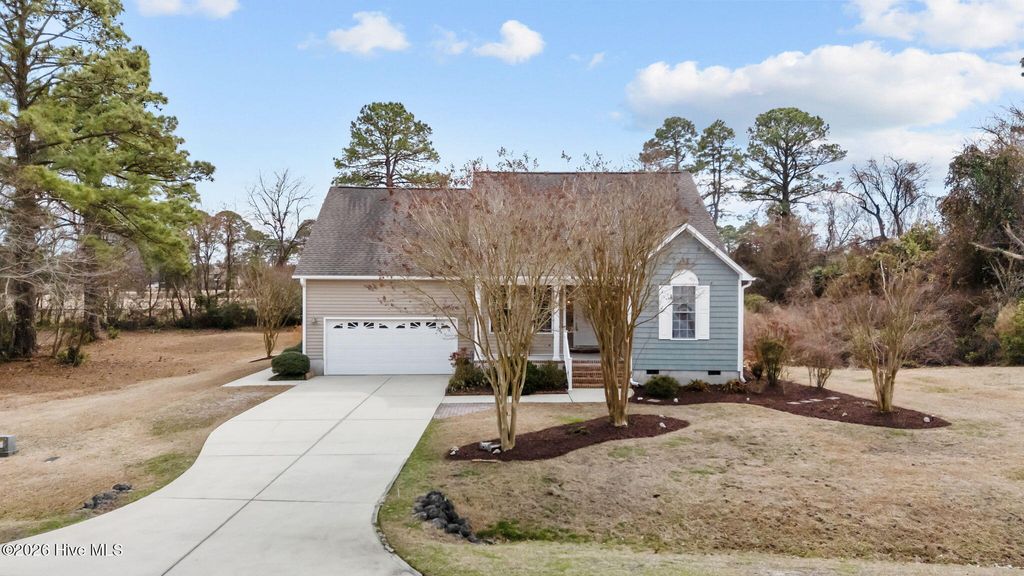 Photo of 2123 Caracara Drive, New Bern, NC 28560 (MLS # 100556897)