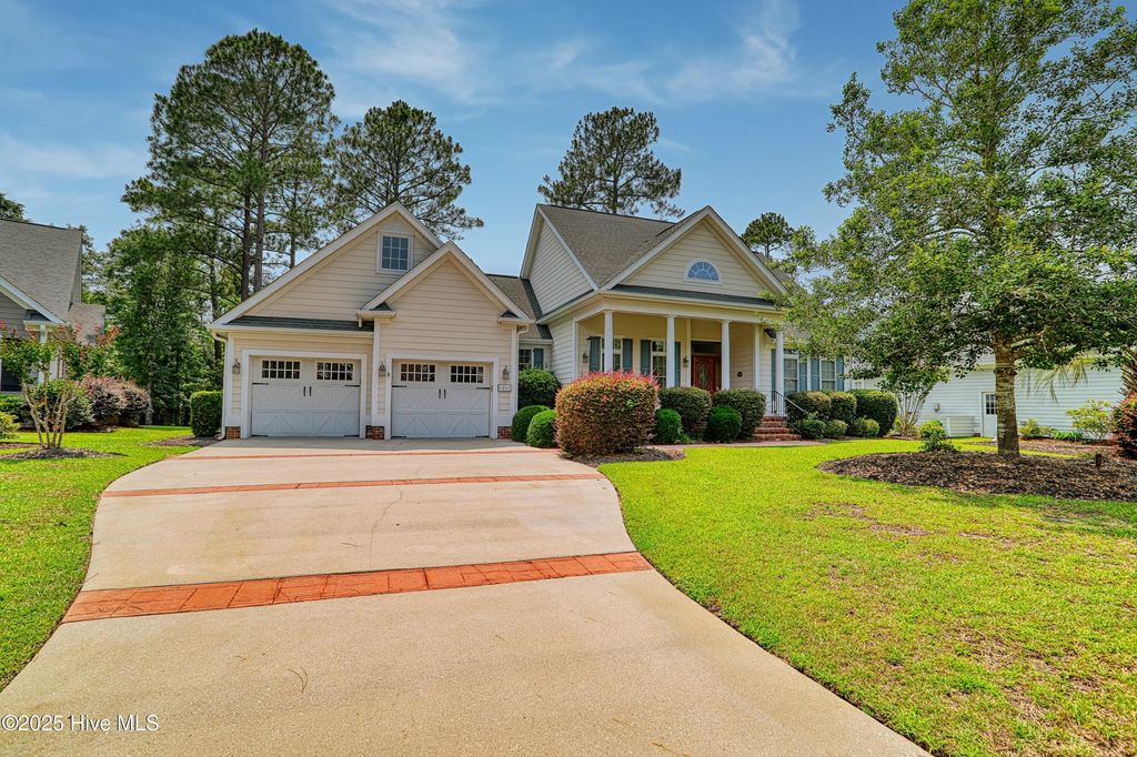 Photo of 1711 Heather Run Court SE, Bolivia, NC 28422 (MLS # 100511147)