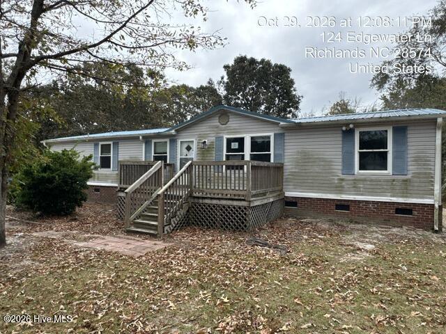 Photo of 124 Edgewater Lane, Richlands, NC 28574 (MLS # 100613259)