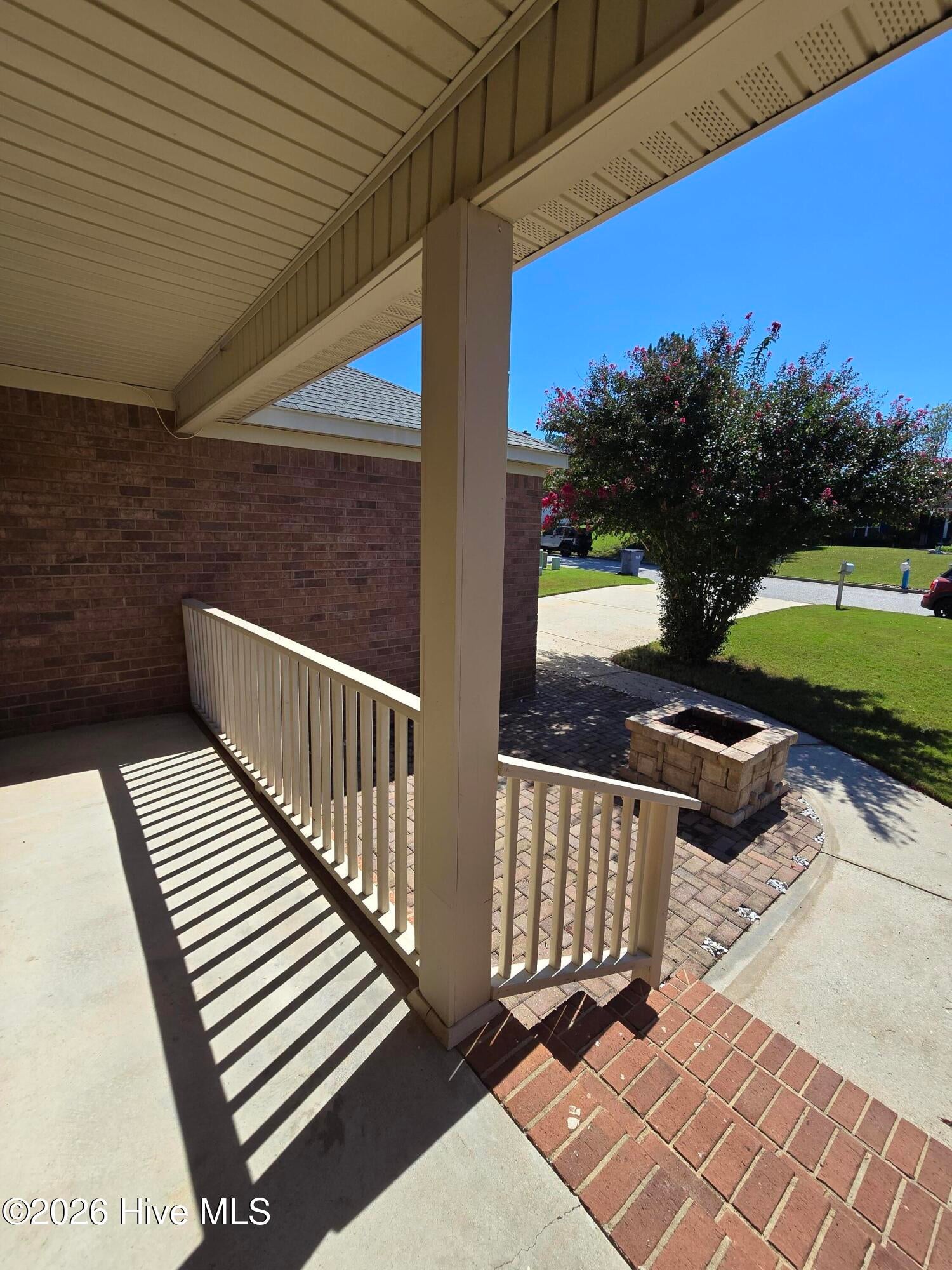 4536 Country Glen Circle