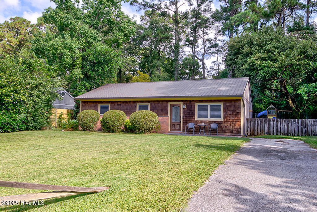 Photo of 234 Brighton Road, Wilmington, NC 28409 (MLS # 100536201)