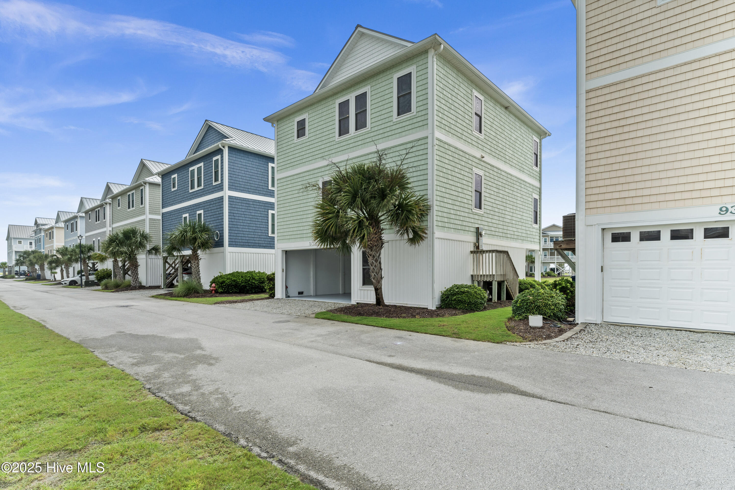 Topsail Beach, North Carolina 28445, United States, 3 Bedrooms Bedrooms, ,3 BathroomsBathrooms,Residential,Active,255859
