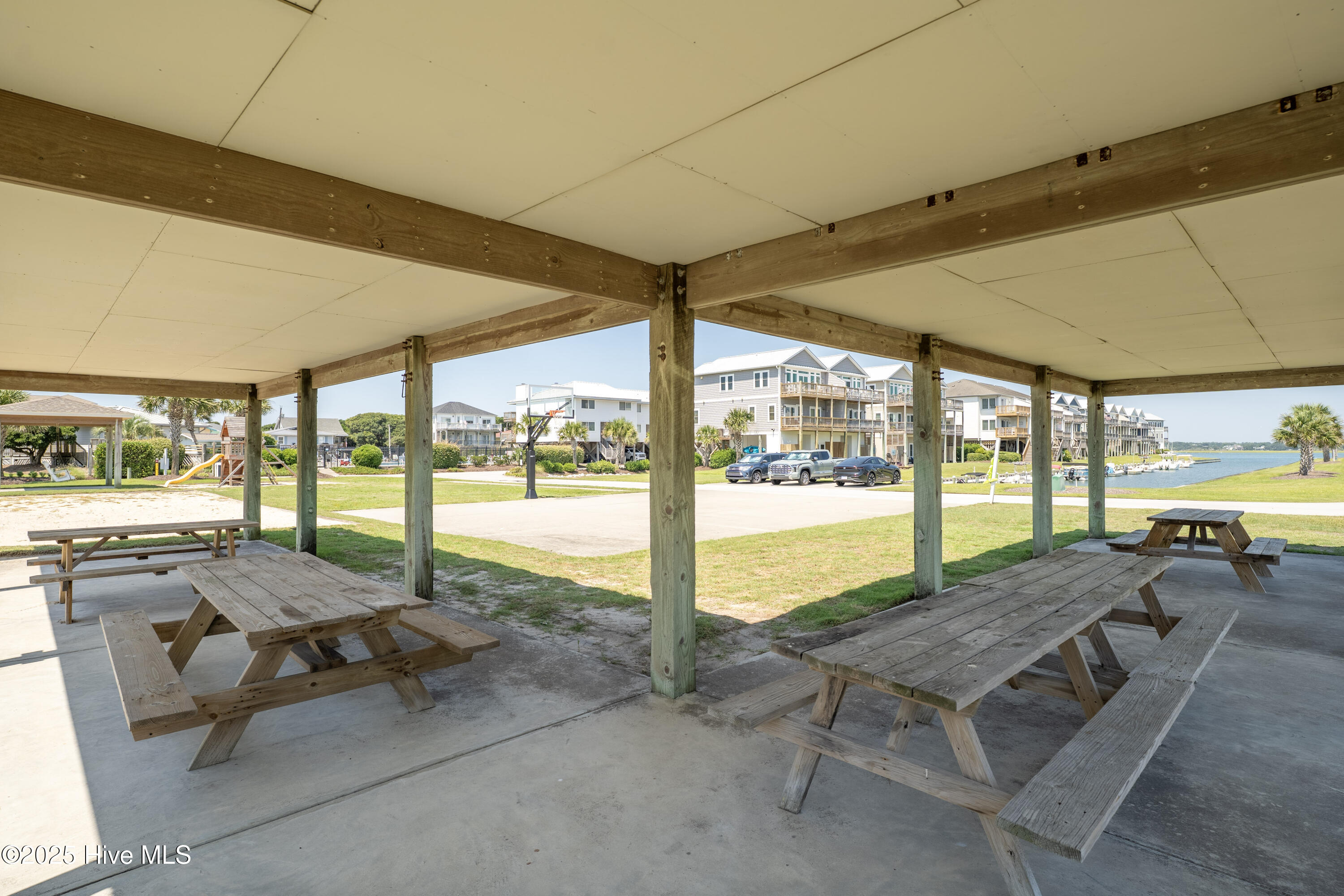 Topsail Beach, North Carolina 28445, United States, 3 Bedrooms Bedrooms, ,3 BathroomsBathrooms,Residential,Active,255859