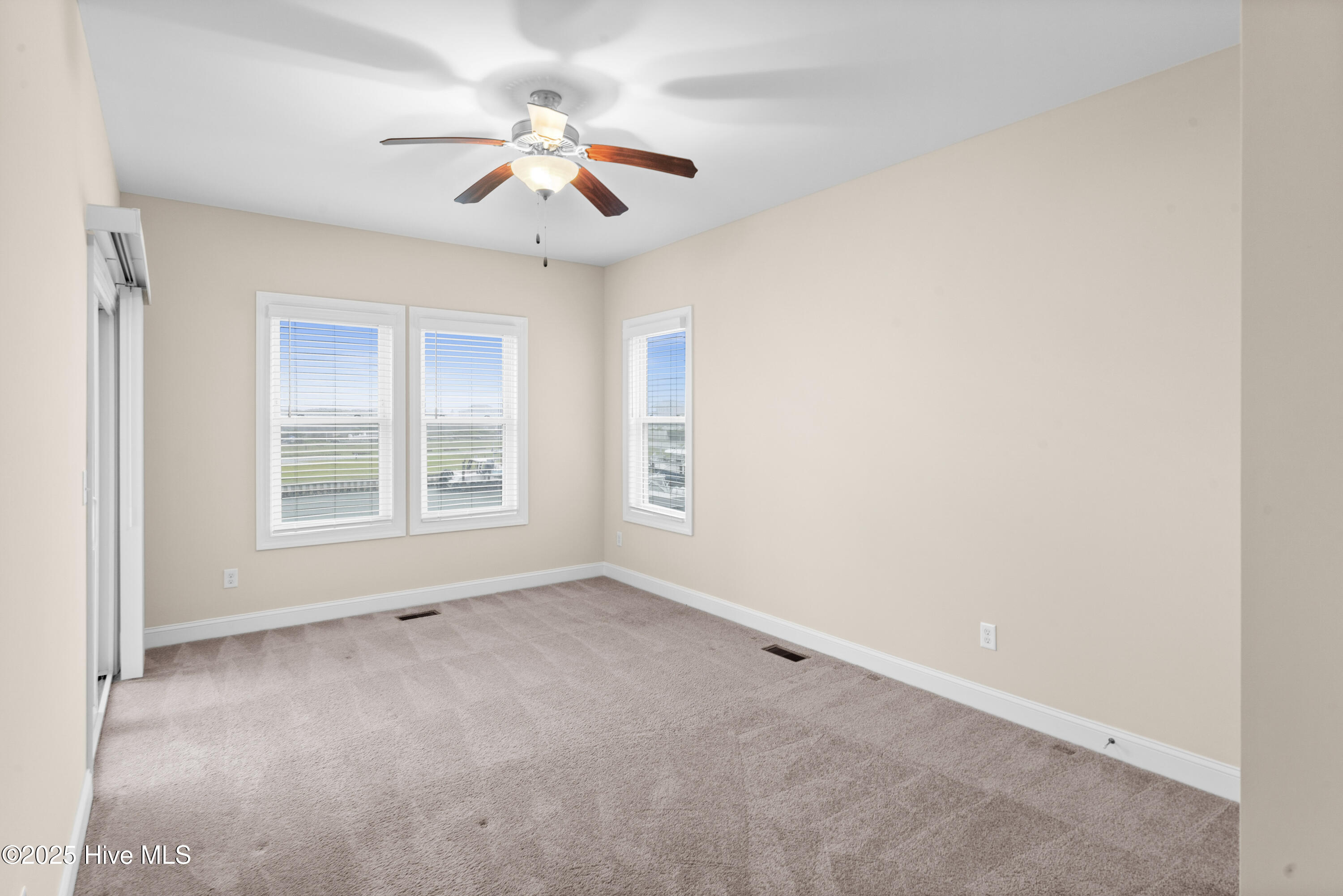 Topsail Beach, North Carolina 28445, United States, 3 Bedrooms Bedrooms, ,3 BathroomsBathrooms,Residential,Active,255859