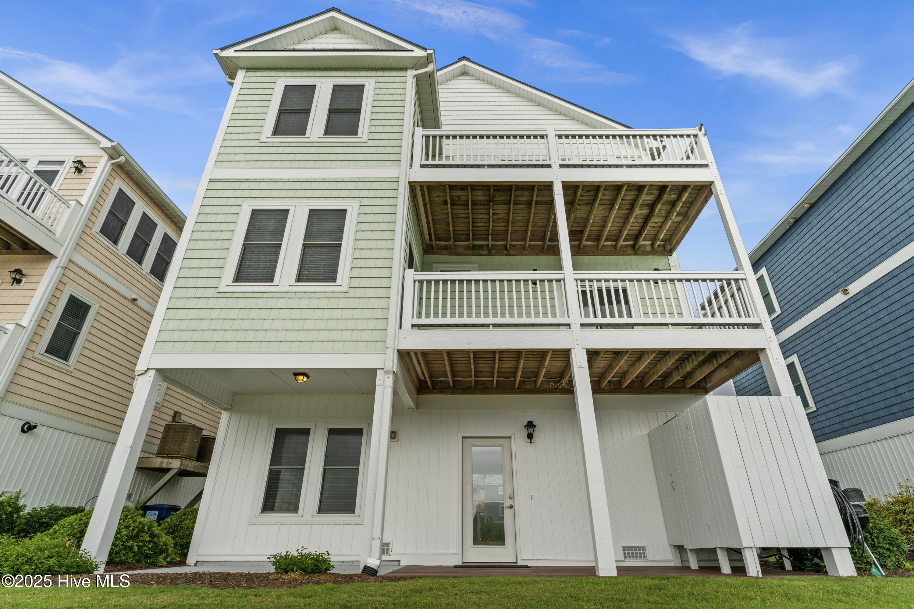Topsail Beach, North Carolina 28445, United States, 3 Bedrooms Bedrooms, ,3 BathroomsBathrooms,Residential,Active,255859