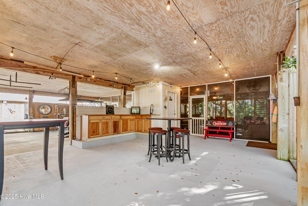 Photo of 307 Bay Circle, North Topsail Beach, NC 28460 (MLS # 100539702)