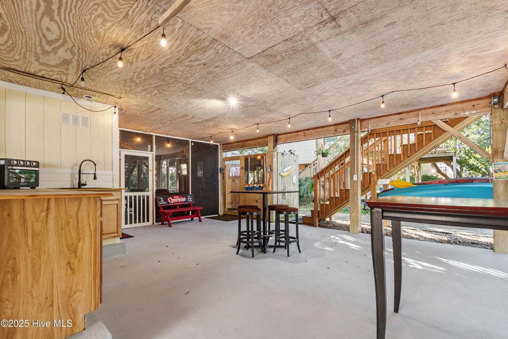 Photo of 307 Bay Circle, North Topsail Beach, NC 28460 (MLS # 100539702)