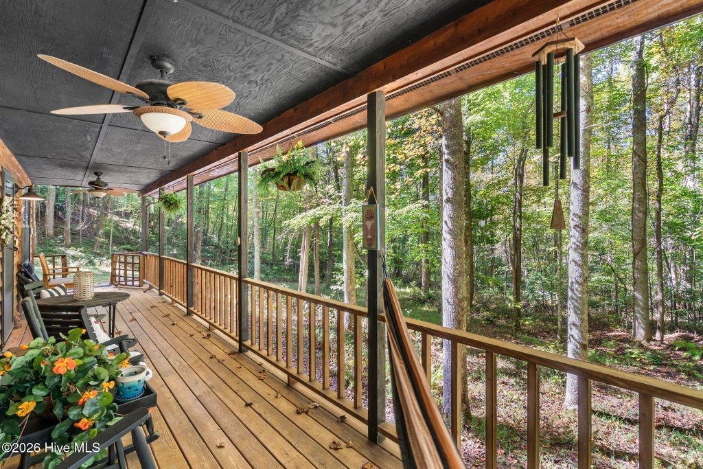 Photo of 572 Alt Old Fain Road, Murphy, NC 28906 (MLS # 100609662)
