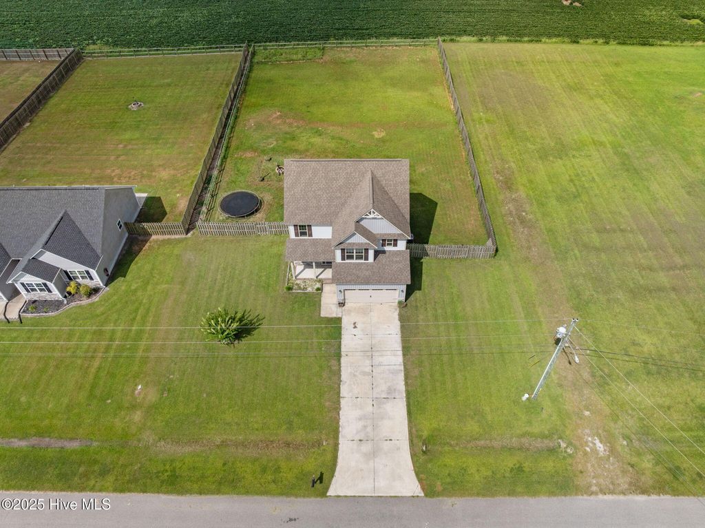 Photo of 113 Woodwater Drive, Richlands, NC 28574 (MLS # 100521248)